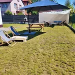 Marynarska 49 *