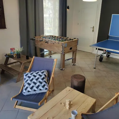 Apartman Marynarska 49 *