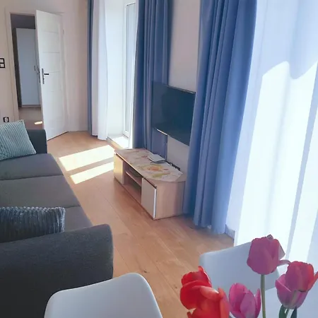 Marynarska 49 Apartament *