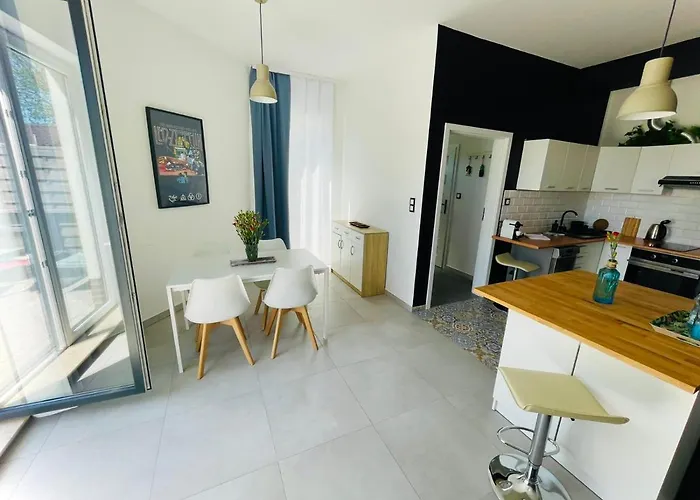 Appartement Marynarska 49 *